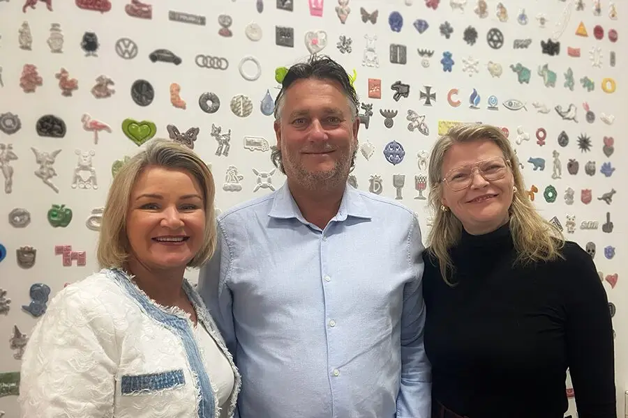 Vasemmalta oikealle Susanna Blomqvist, Ben Blomqvist ja Sanna Karhu